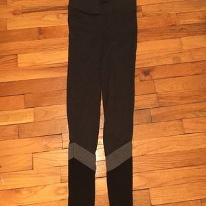 Aerie gray to black ombré leggings